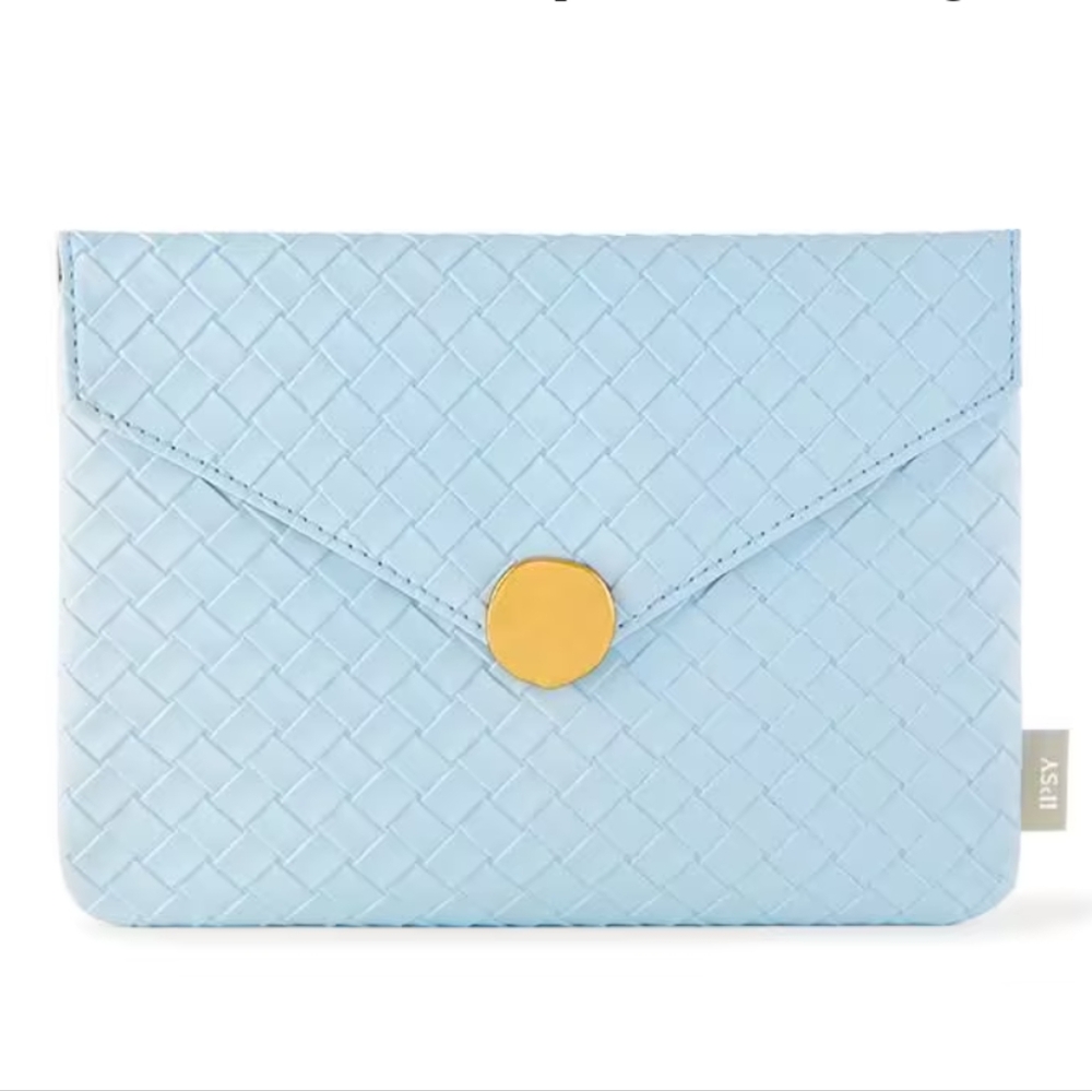 Ipsy purse makeup bag wallet faux leather basket weave light blue gold button